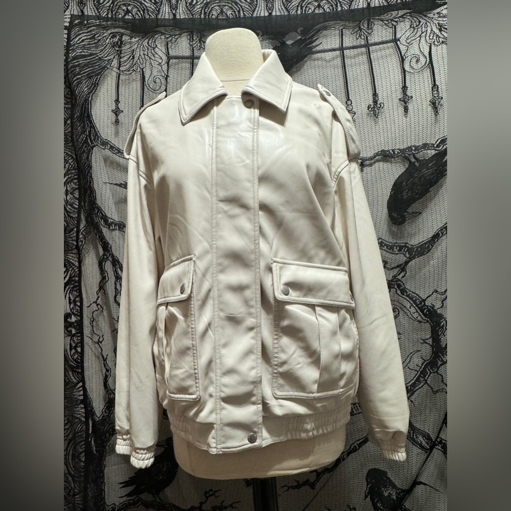 Levi's faux leather bonber jacket M